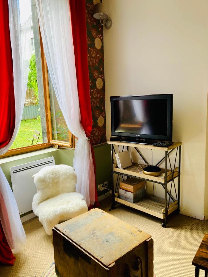 L'Hortense Apartment Oloron-Sainte-Marie Exterior photo
